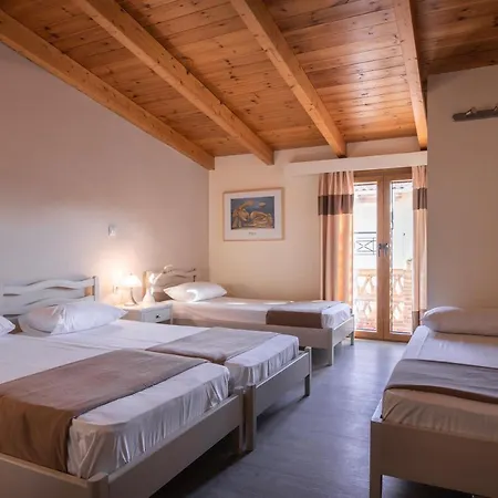 Ξενοδοχείο Yria 2*