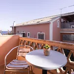 Hotel Yria