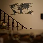 Yria Hotel 2*